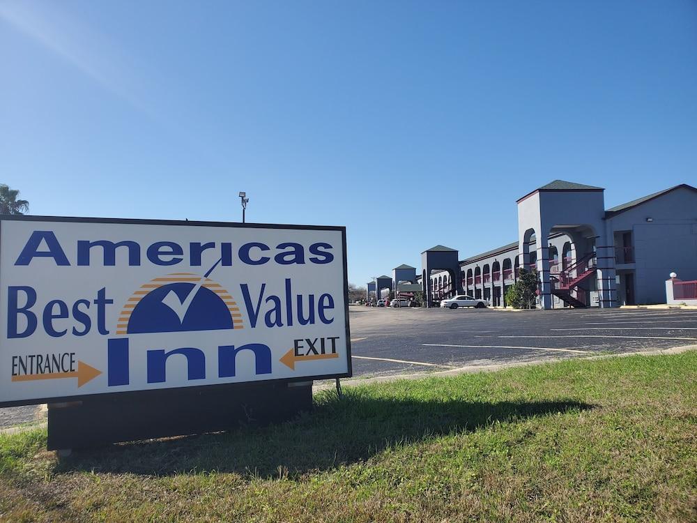 Americas Best Value Inn San Antonio - At&T Center/Fort Sam Houston Esterno foto