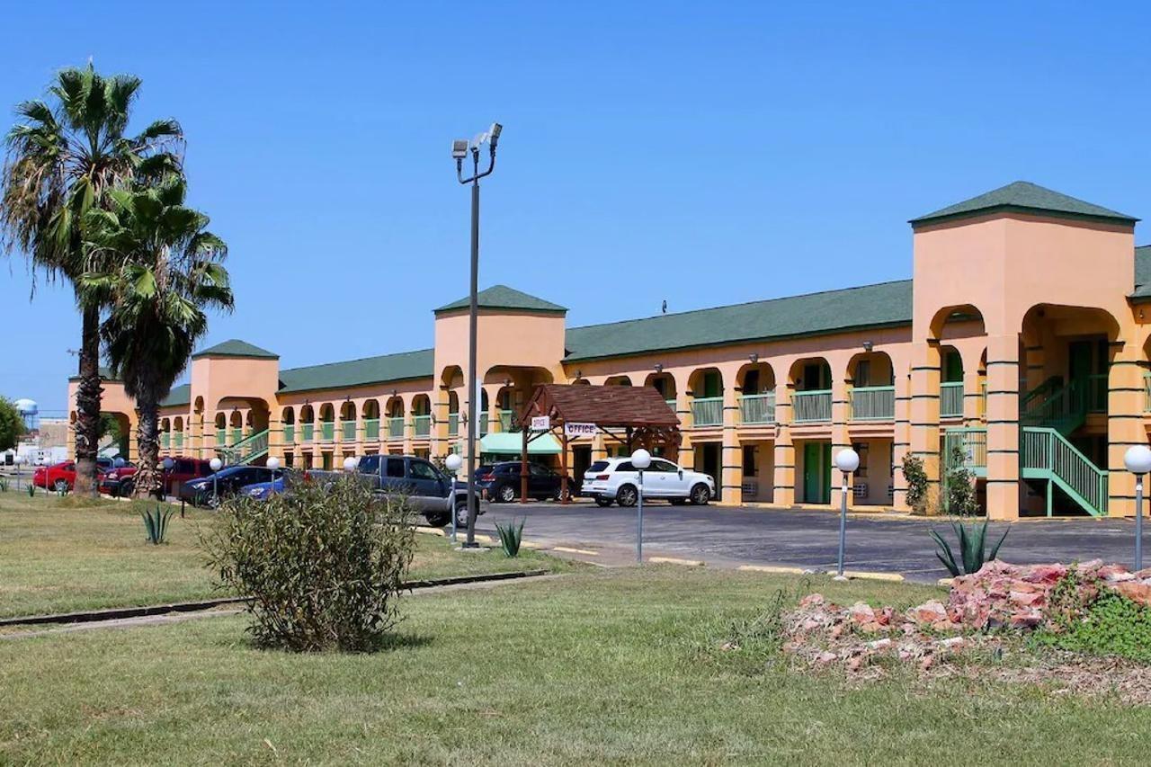 Americas Best Value Inn San Antonio - At&T Center/Fort Sam Houston Esterno foto