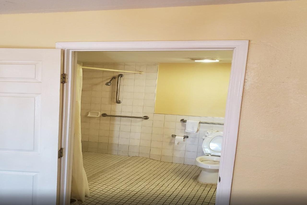 Americas Best Value Inn San Antonio - At&T Center/Fort Sam Houston Esterno foto