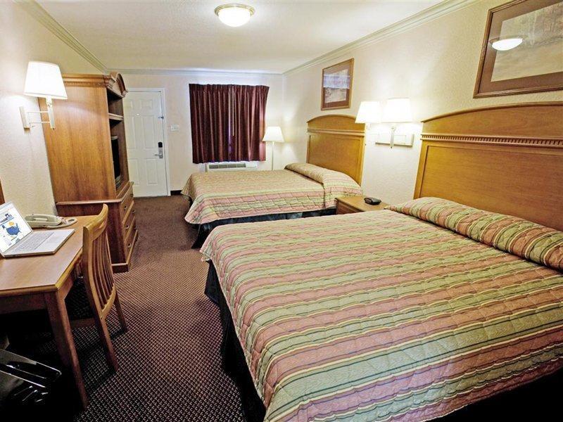 Americas Best Value Inn San Antonio - At&T Center/Fort Sam Houston Esterno foto