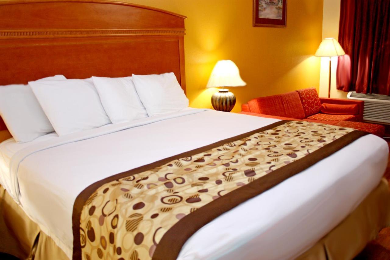 Americas Best Value Inn San Antonio - At&T Center/Fort Sam Houston Esterno foto