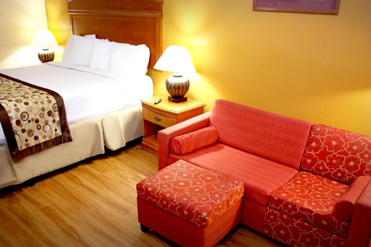 Americas Best Value Inn San Antonio - At&T Center/Fort Sam Houston Esterno foto